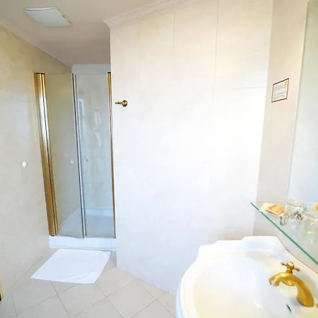 Rezidence 4* Libechov